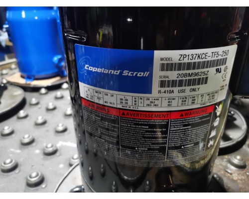 Компрессор AC компрессора ZB29KQE-TFD-558 переченя 4HP 380V/420V Copeland Компрессор AC компрессора ZB29KQE-TFD-558 переченя 4HP 380V/420V Copeland